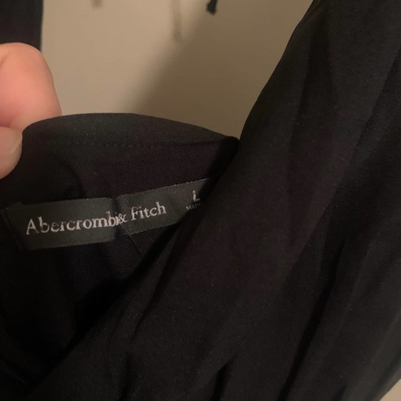 NWT Abercrombie & Fitch Flirty Drama Mini Dress in Black Size Large - Picture 6 of 10